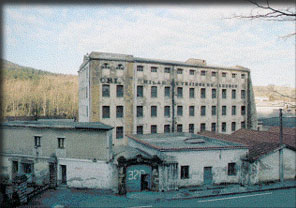 Brunet y CÃ­a ehun fabrika