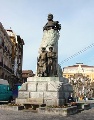 Biktor Txabarriri egindako monumentua